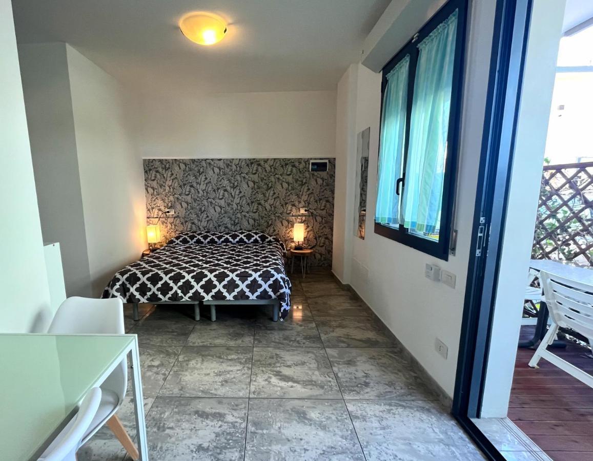 Residence Frontemare Rimini Exterior foto